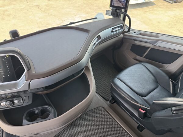 DAF XG+ 530FT - Image 20